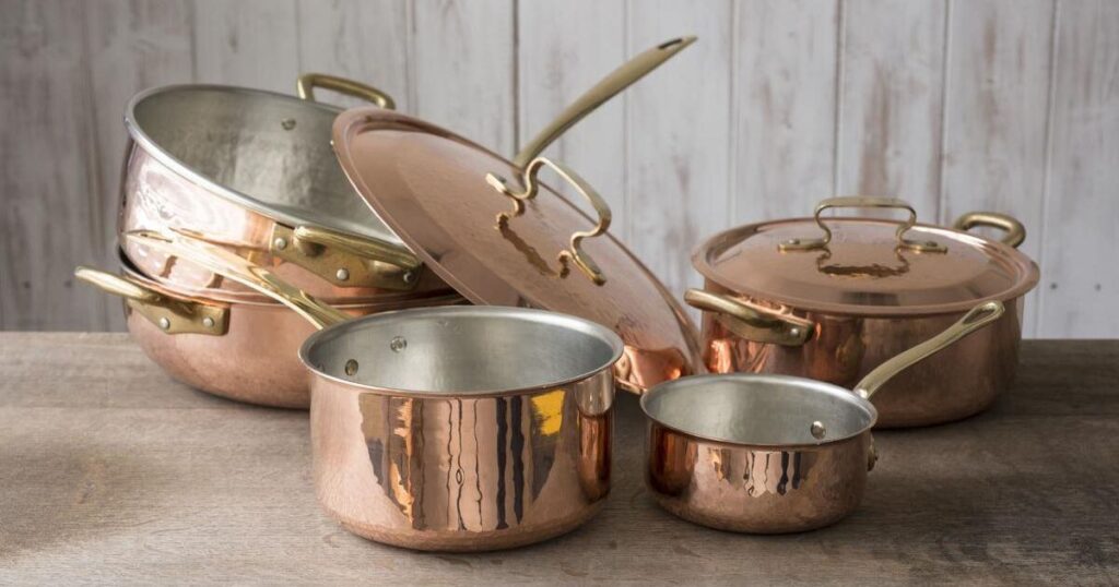 Factors to Consider when Choosing a Heavy-Bottomed Saucepan