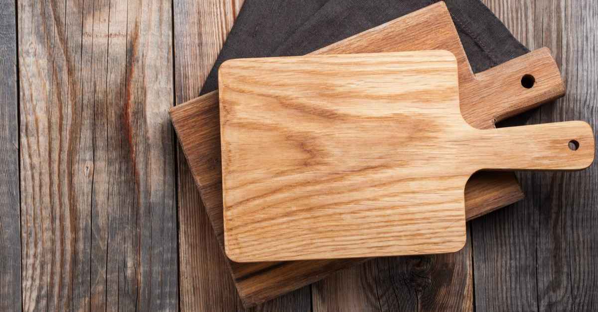 Is Oak Good for Cutting Boards