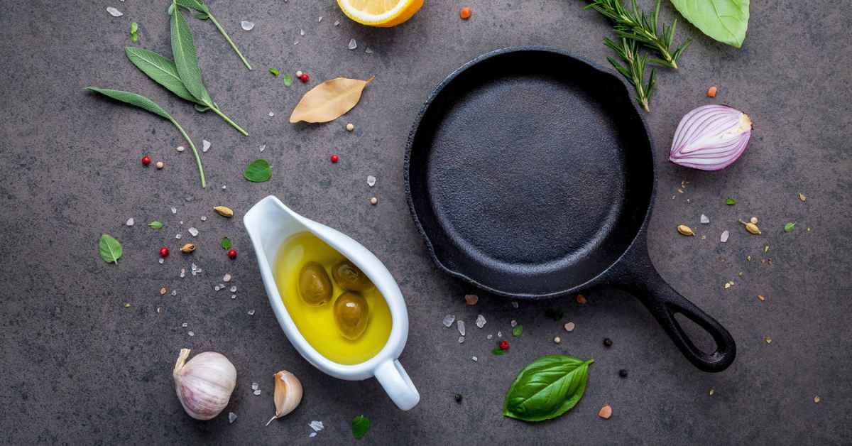 Butter Vs Oil in Cast Iron Skillet: Unveiling the Ultimate Winner