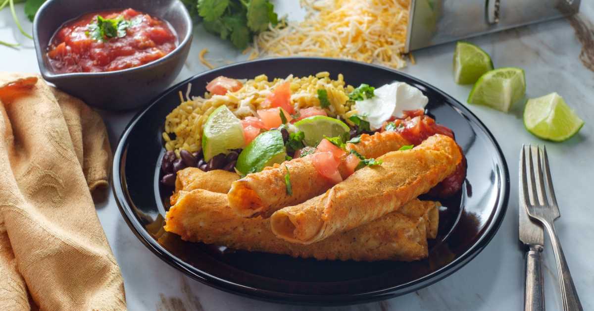 Crispy Microwave Taquitos: Quick, Easy, and Delicious