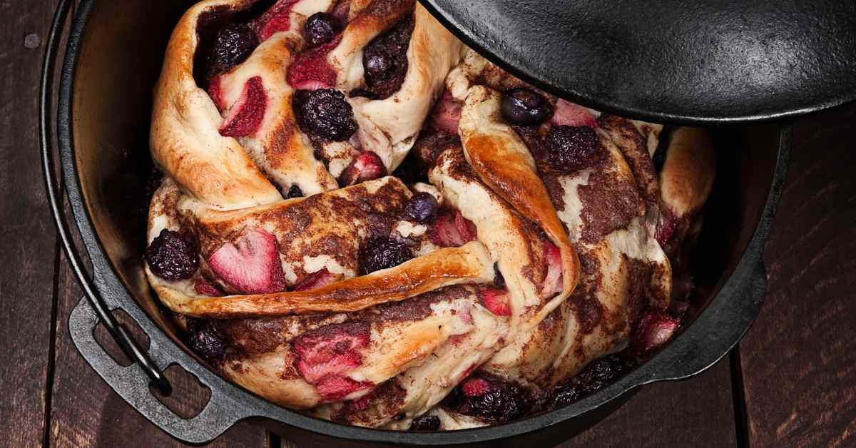 How to Prevent Food Sticking to Dutch Oven
